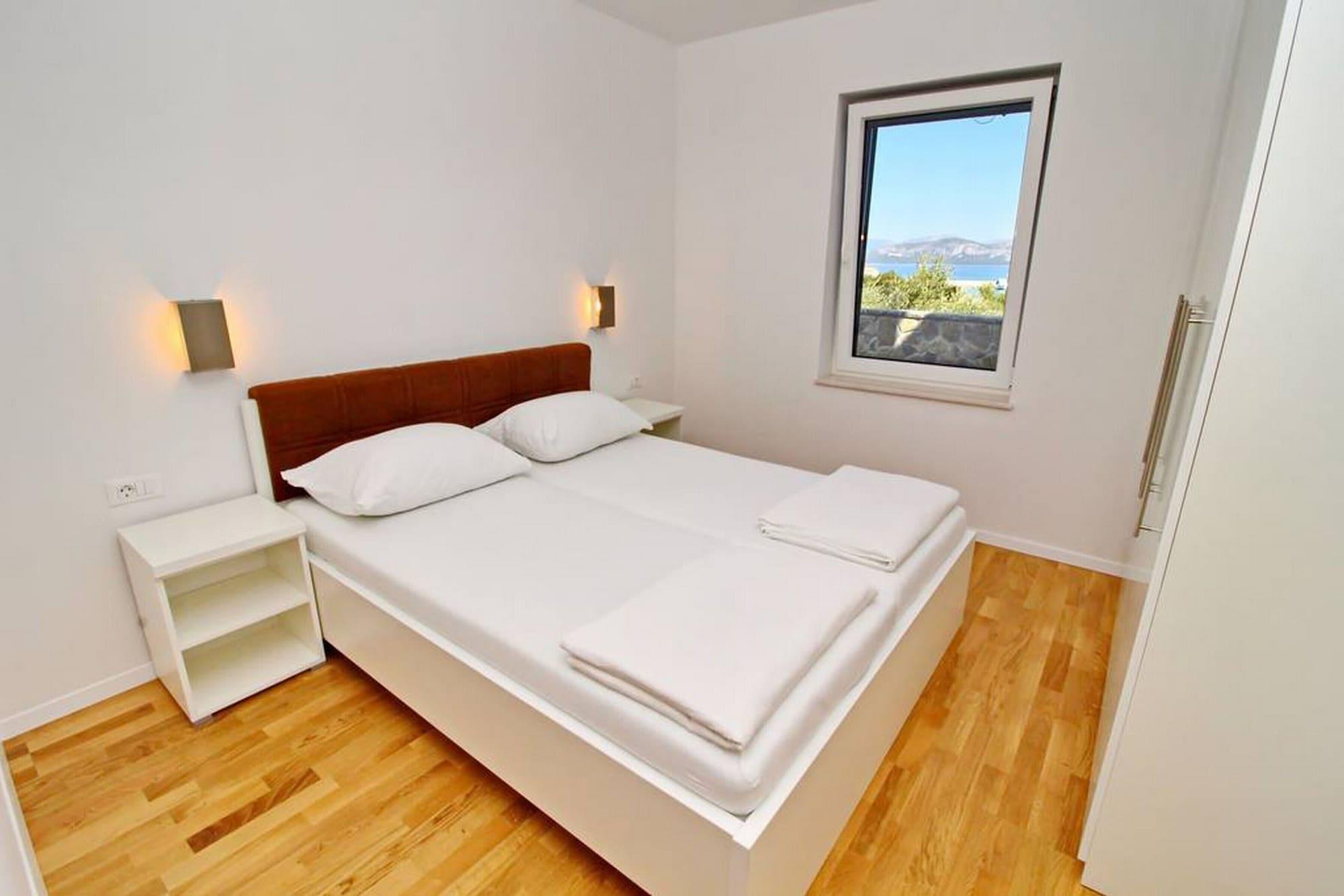 Apartments Kula Janjina Экстерьер фото