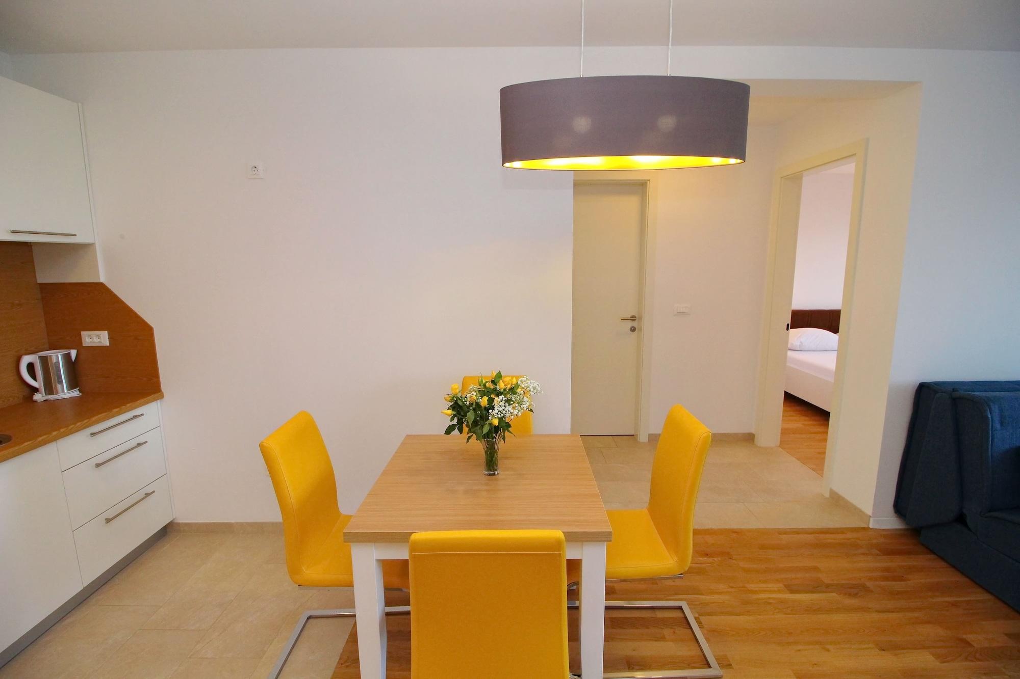 Apartments Kula Janjina Экстерьер фото