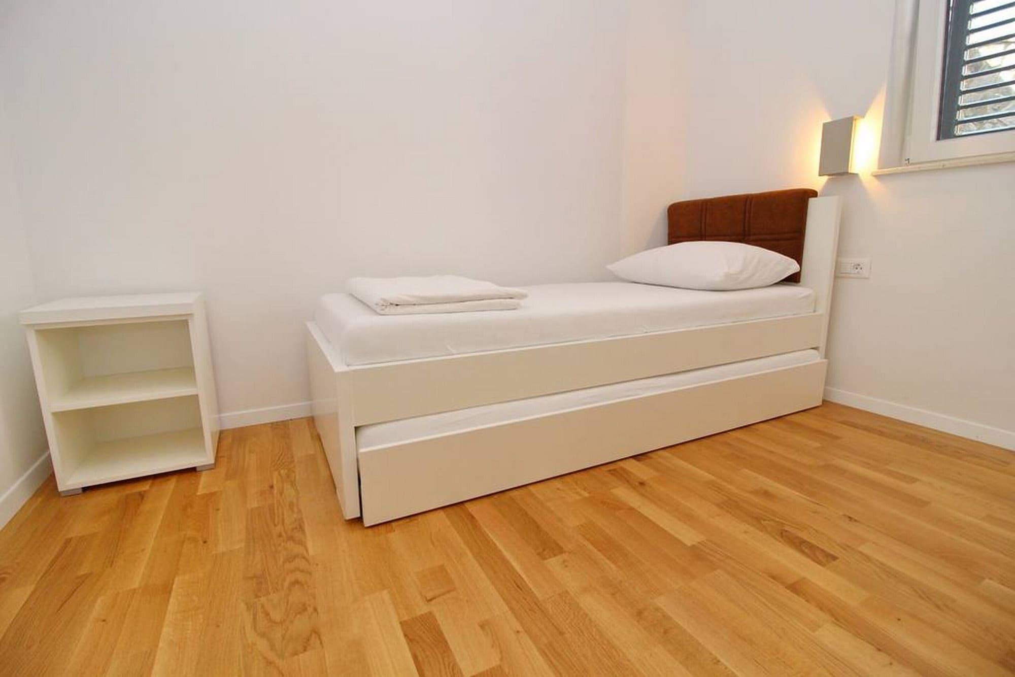 Apartments Kula Janjina Экстерьер фото